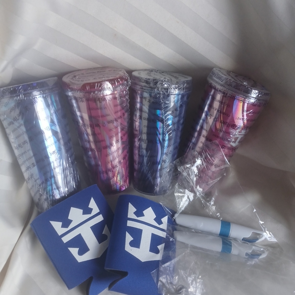 NEW ROYAL CARIBBEAN Cruise 4 Sippies, 2 Highliters 2 Beer Can Mitts, Zip Pulls